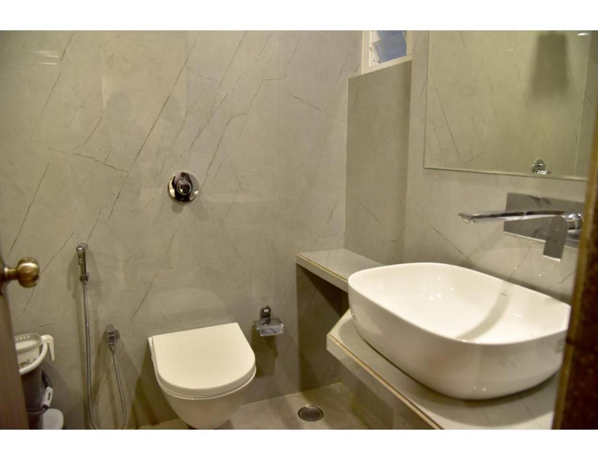 Hotel Dwarka, Nagpur Zewnętrze zdjęcie