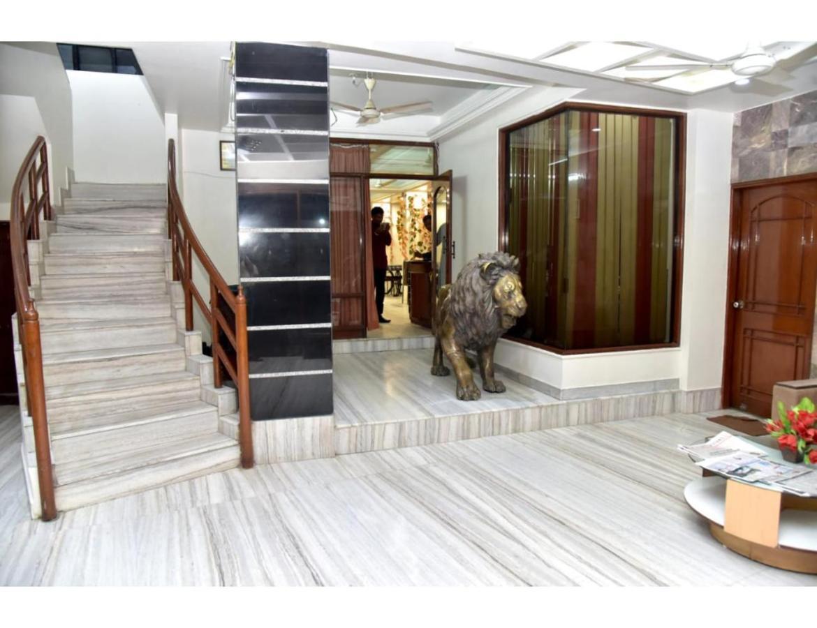 Hotel Dwarka, Nagpur Zewnętrze zdjęcie